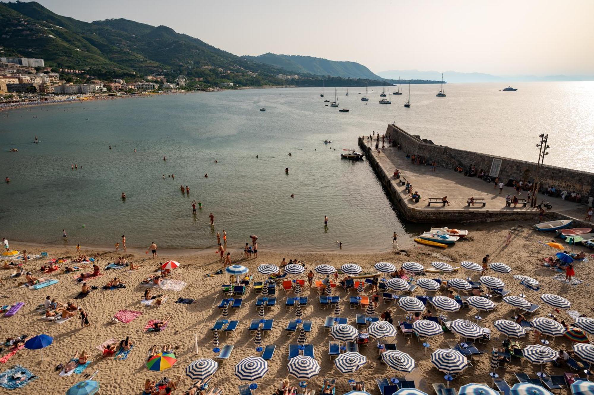 Casa Vacanze Tramonto Alla Marina Cefalù Eksteriør billede