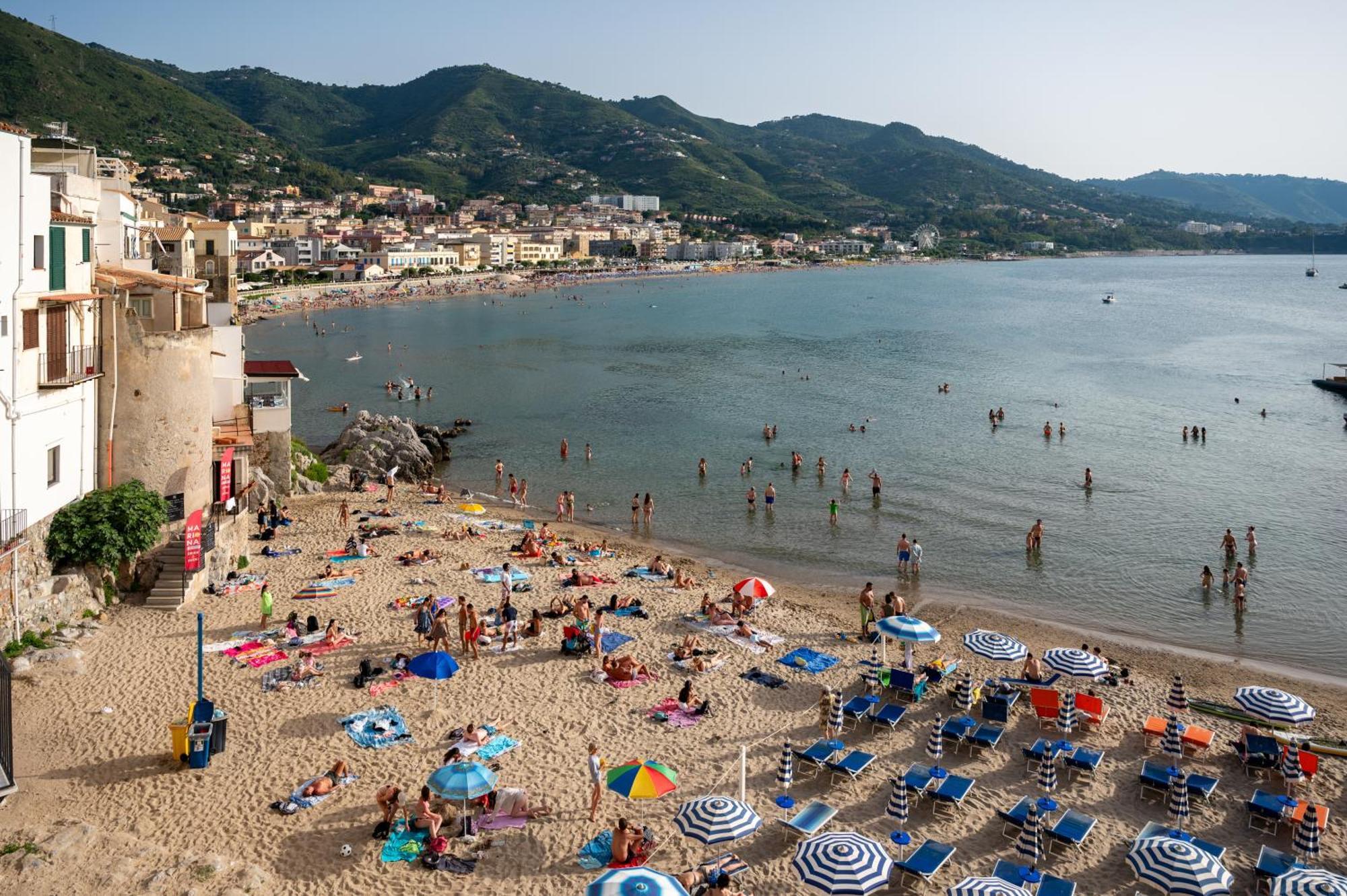 Casa Vacanze Tramonto Alla Marina Cefalù Eksteriør billede