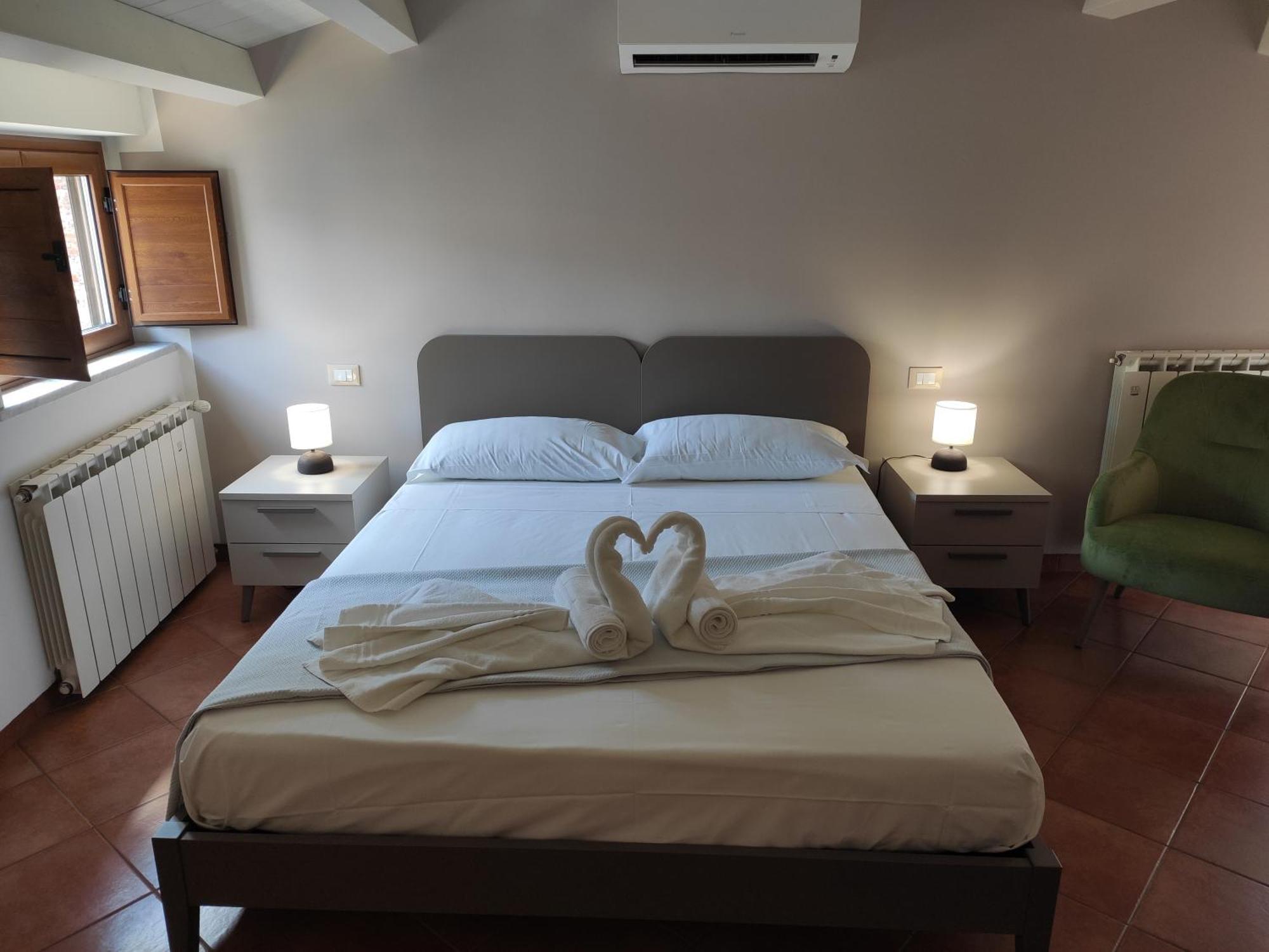 Casa Vacanze Tramonto Alla Marina Cefalù Eksteriør billede